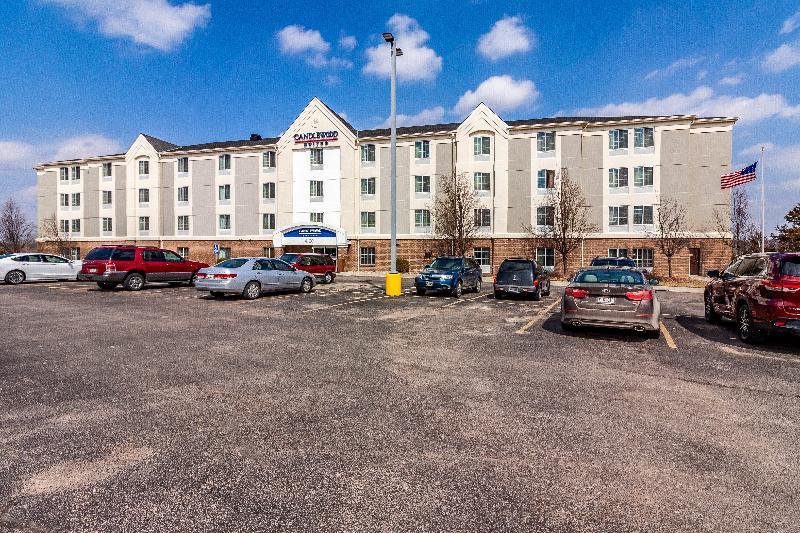 Candlewood Suites Lincoln By Ihg Exteriör bild