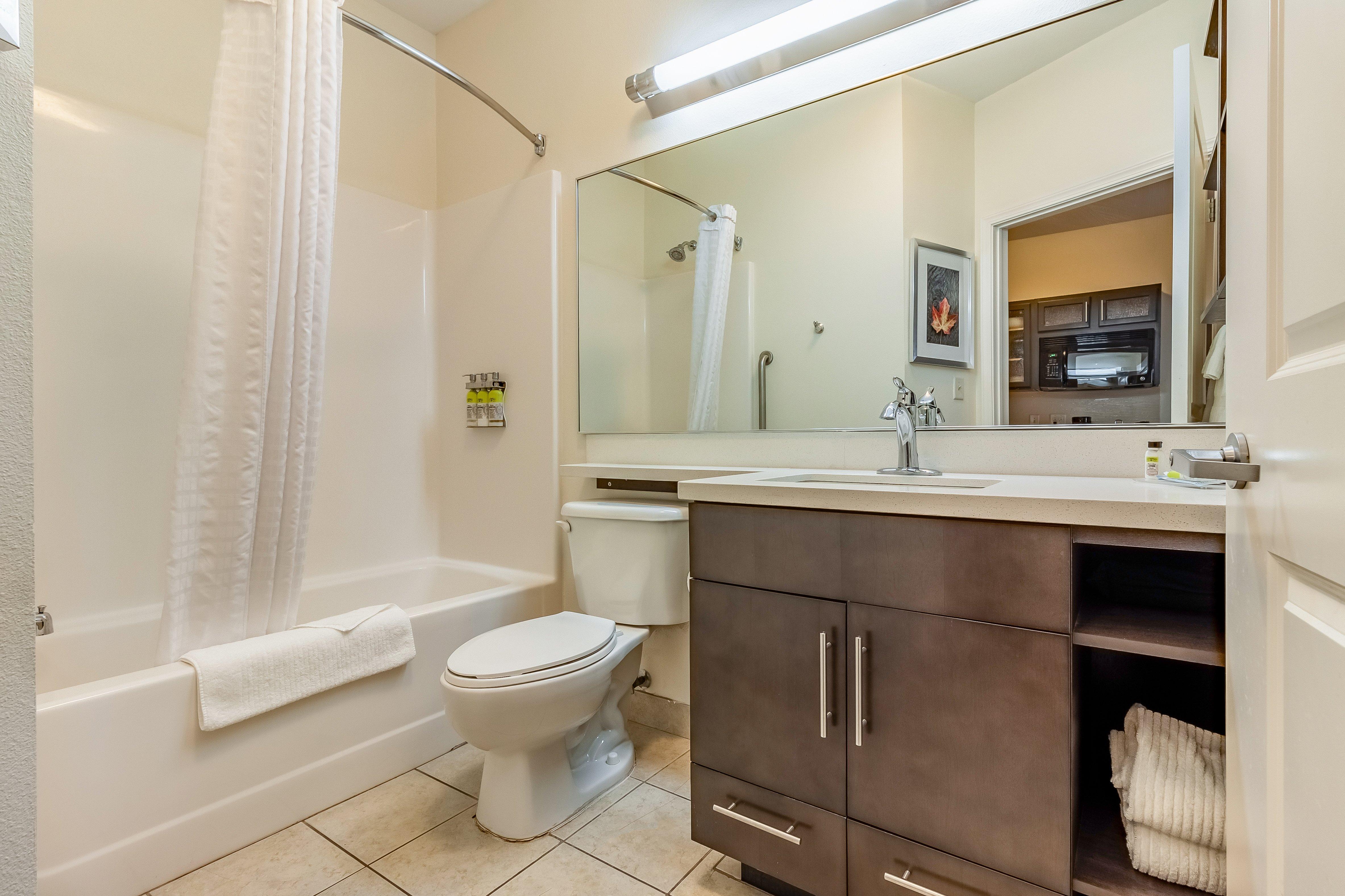 Candlewood Suites Lincoln By Ihg Exteriör bild