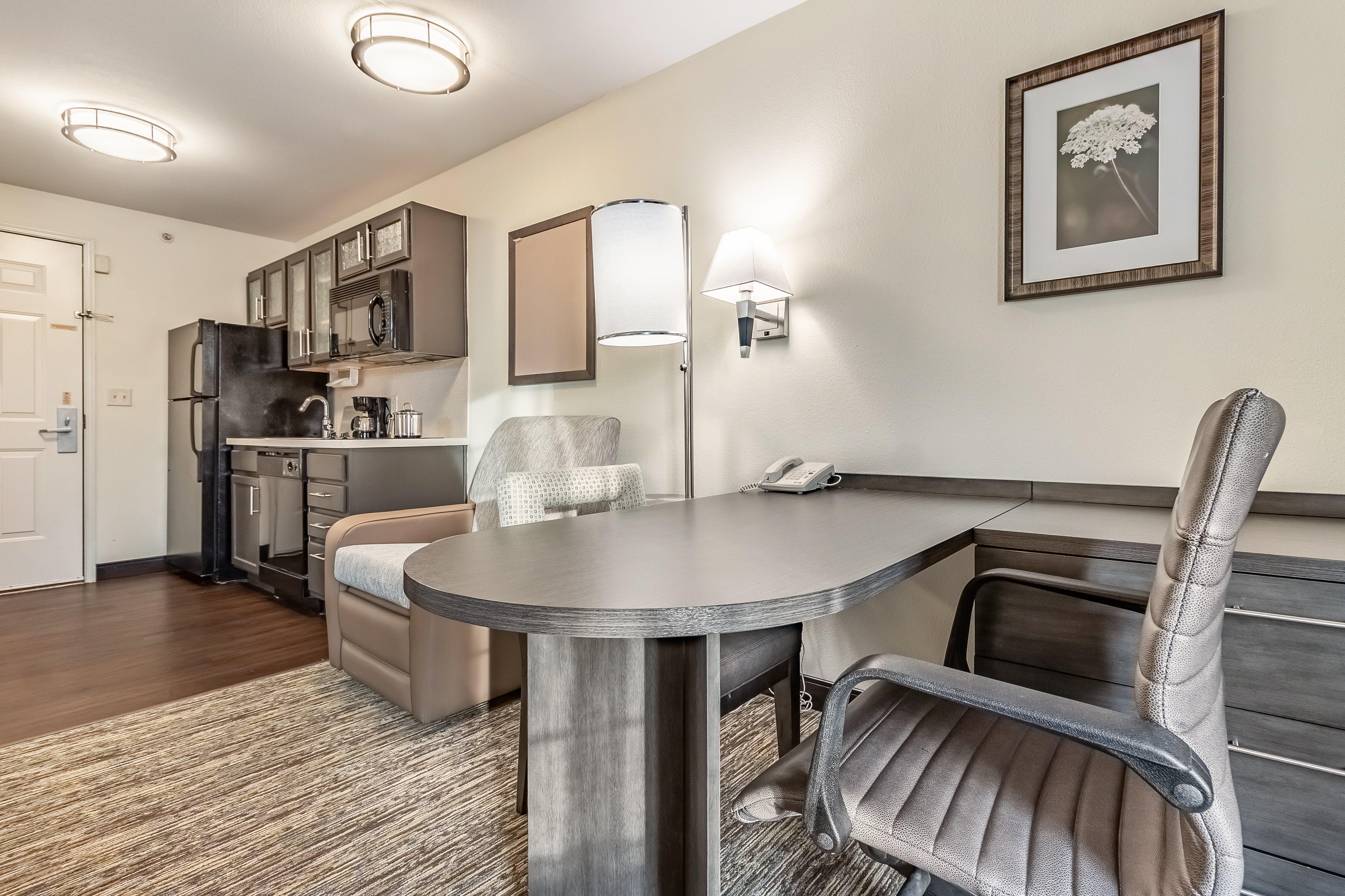 Candlewood Suites Lincoln By Ihg Exteriör bild