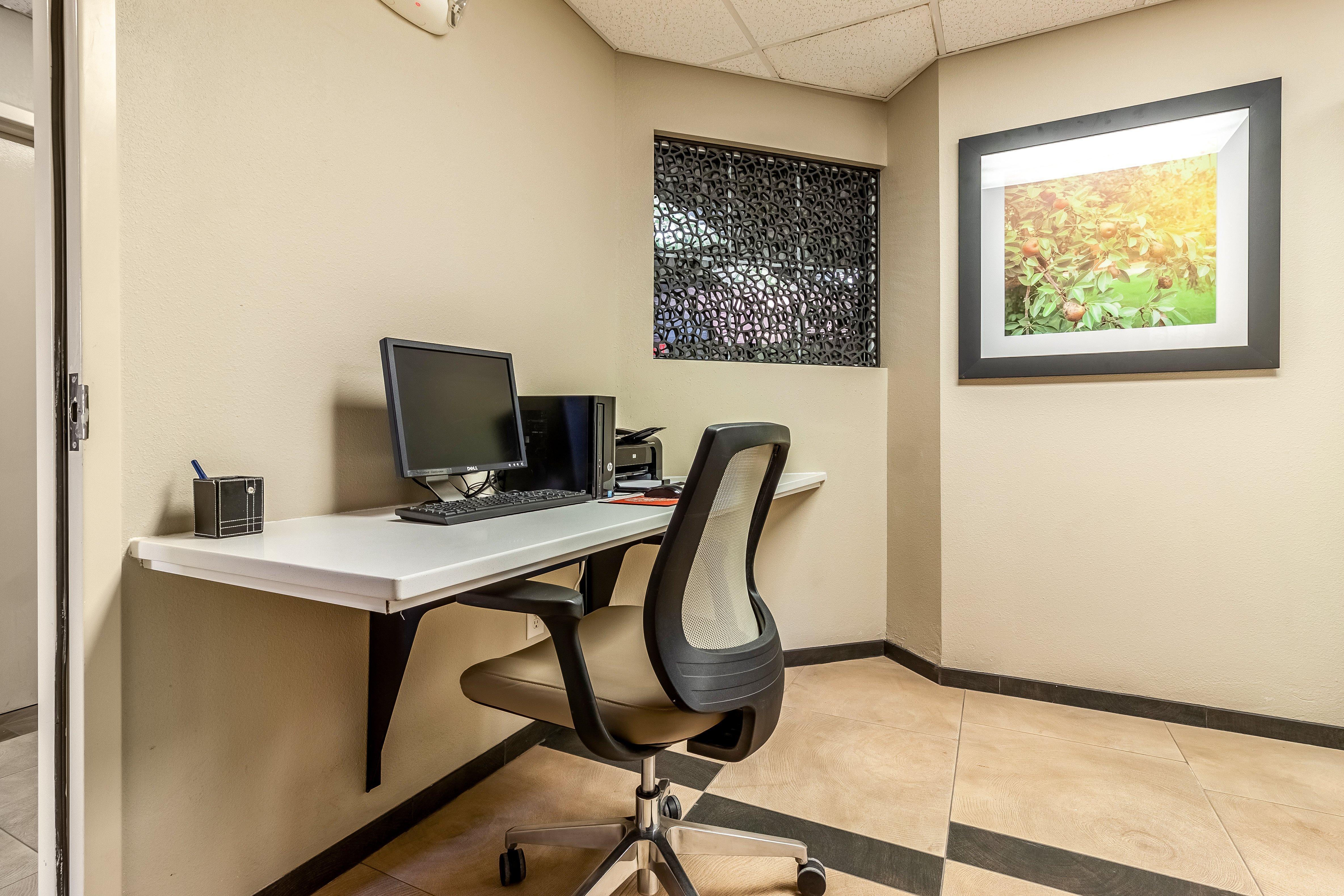 Candlewood Suites Lincoln By Ihg Exteriör bild