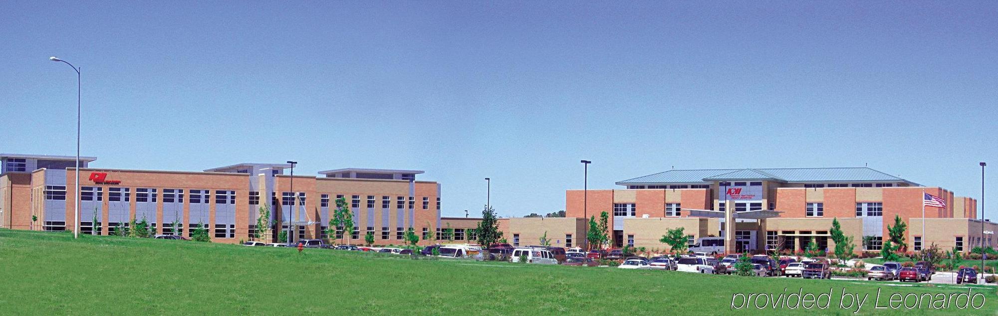 Candlewood Suites Lincoln By Ihg Exteriör bild