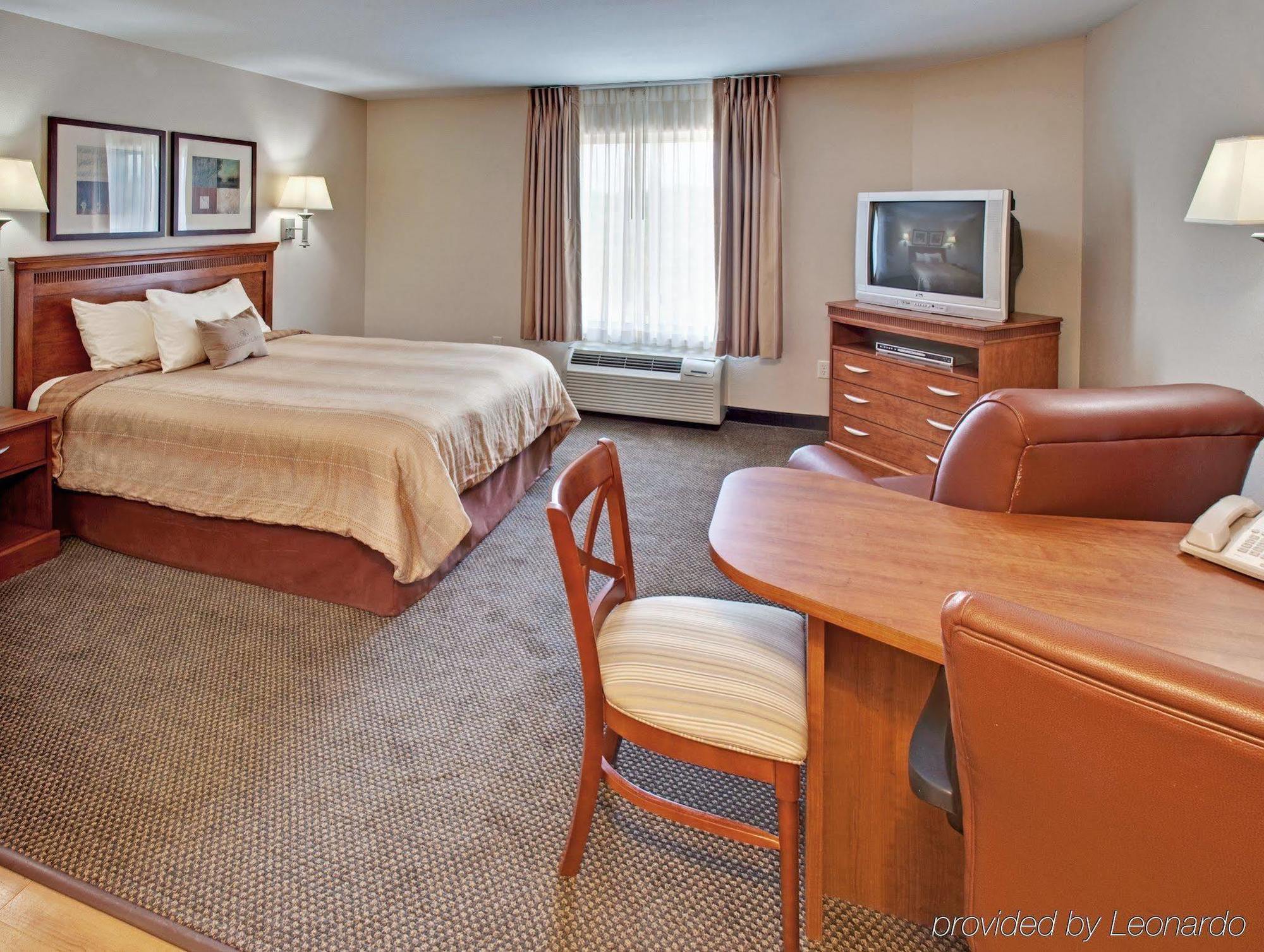 Candlewood Suites Lincoln By Ihg Exteriör bild