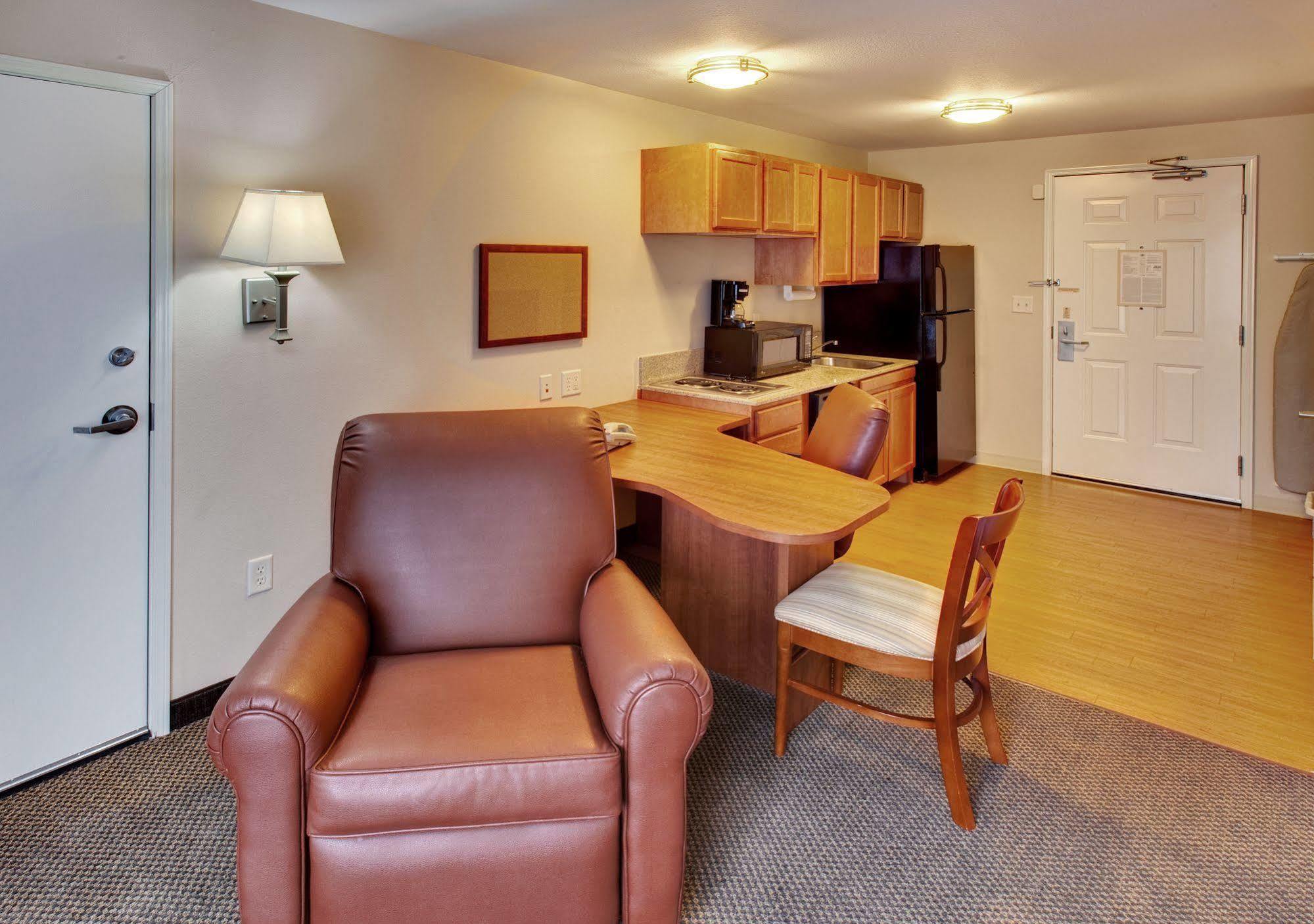 Candlewood Suites Lincoln By Ihg Rum bild
