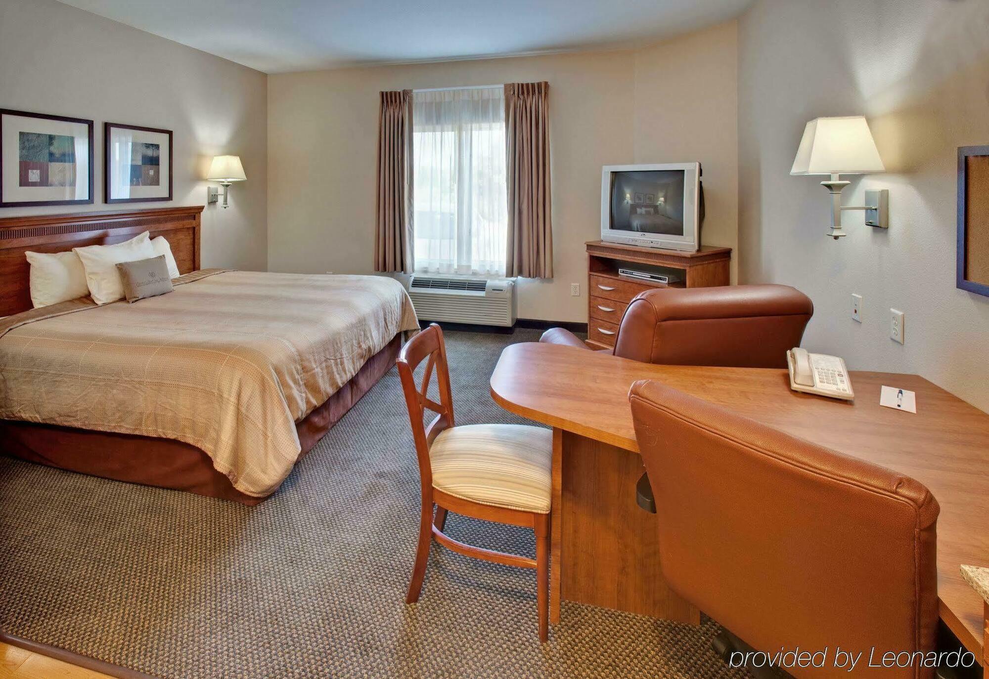 Candlewood Suites Lincoln By Ihg Exteriör bild