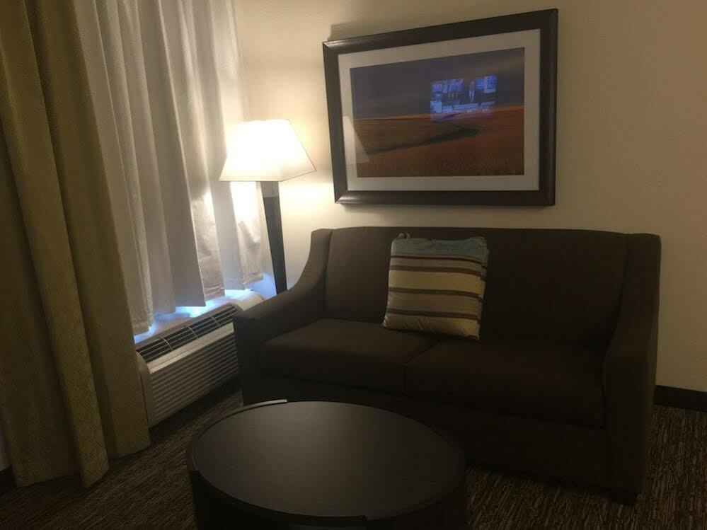 Candlewood Suites Lincoln By Ihg Exteriör bild